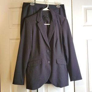 Ladies Suit